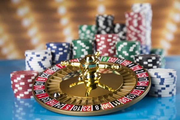 kampung app showing live-dealer blackjack and roulette tables